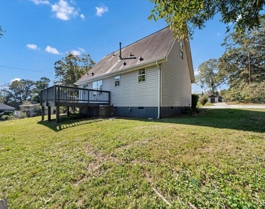 737 Carlton Street Se - Photo Thumbnail 26