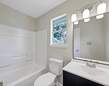737 Carlton Street Se - Photo Thumbnail 18