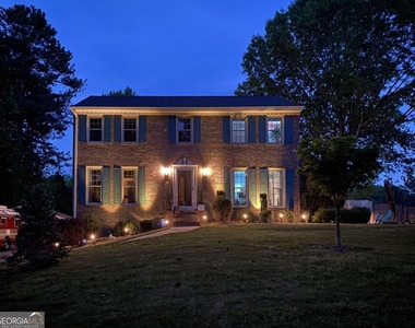 4571 Queen Anne Court Se - Photo Thumbnail 6
