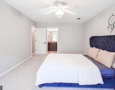 4571 Queen Anne Court Se - Photo Thumbnail 26
