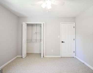 4571 Queen Anne Court Se - Photo Thumbnail 31