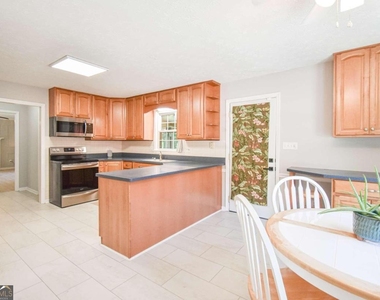 4571 Queen Anne Court Se - Photo Thumbnail 23