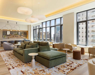 East 39th Street - Photo Thumbnail 7