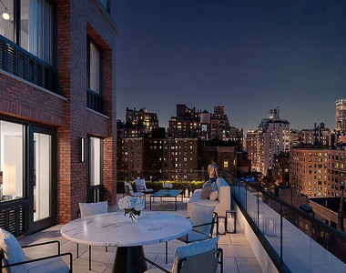 103rd Street and Second Avenue - Photo Thumbnail 2