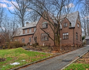 123 N Wyoming Ave - Photo Thumbnail 6