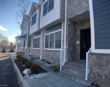2 Condict St - Photo Thumbnail 1