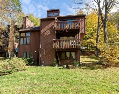 13 Village Way - Photo Thumbnail 9