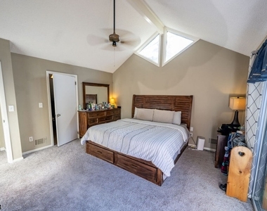 13 Village Way - Photo Thumbnail 38