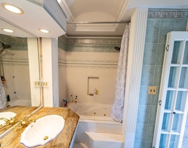 13 Village Way - Photo Thumbnail 40