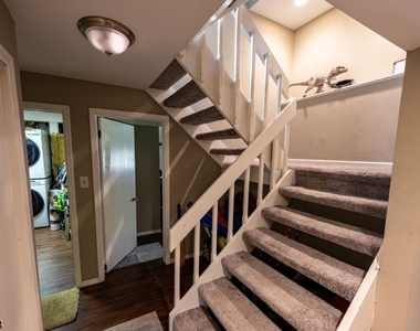 13 Village Way - Photo Thumbnail 24