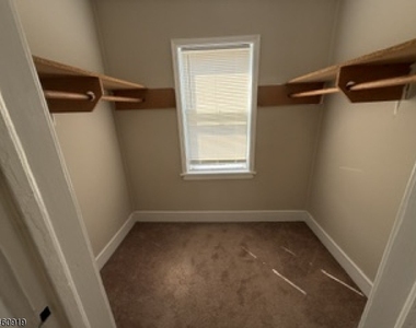 44 Dawson St - Photo Thumbnail 9