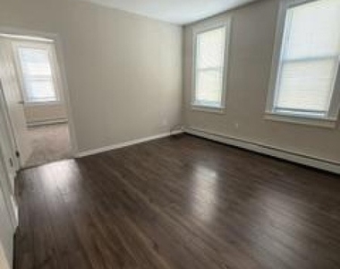 44 Dawson St - Photo Thumbnail 7