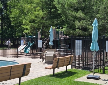 58 Patriot Hill Dr - Photo Thumbnail 31