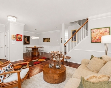 58 Patriot Hill Dr - Photo Thumbnail 8