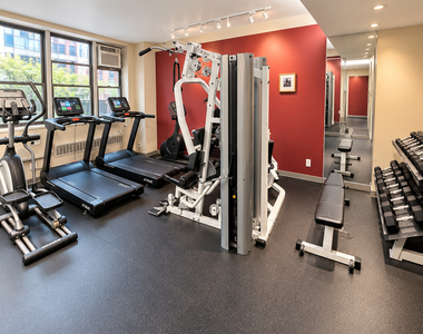 236 East 36th Street - Photo Thumbnail 7