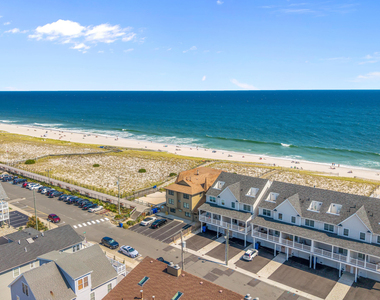 1926 Ocean Avenue - Photo Thumbnail 37