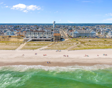 1926 Ocean Avenue - Photo Thumbnail 38