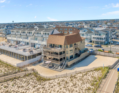 1926 Ocean Avenue - Photo Thumbnail 54