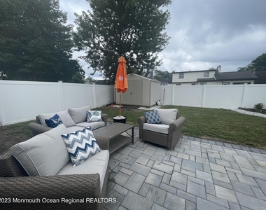 3136 Hiawatha Avenue - Photo Thumbnail 1