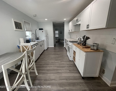 3136 Hiawatha Avenue - Photo Thumbnail 5
