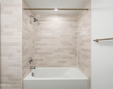 165 Pavilion Avenue - Photo Thumbnail 12