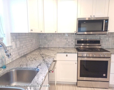 241 Woodcrest Road - Photo Thumbnail 4