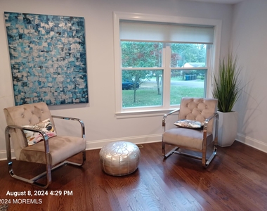 241 Woodcrest Road - Photo Thumbnail 2
