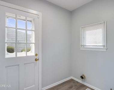 81 Woodbridge Avenue - Photo Thumbnail 20