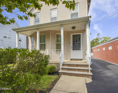 81 Woodbridge Avenue - Photo Thumbnail 2
