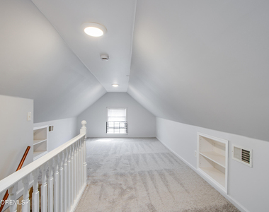 81 Woodbridge Avenue - Photo Thumbnail 18