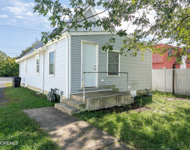 11 Bray Avenue - Photo Thumbnail 9