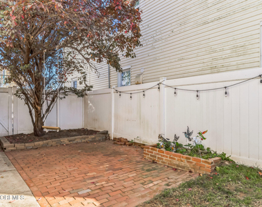 192 Broad Street - Photo Thumbnail 12