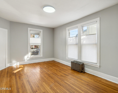 192 Broad Street - Photo Thumbnail 5