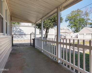 16 E Long Branch Avenue - Photo Thumbnail 3