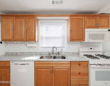 16 E Long Branch Avenue - Photo Thumbnail 9