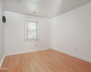 16 E Long Branch Avenue - Photo Thumbnail 14