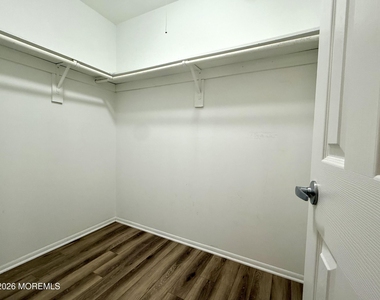 70 Overlook Way - Photo Thumbnail 11