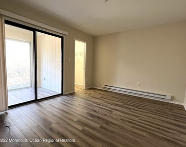70 Overlook Way - Photo Thumbnail 12
