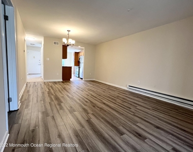 70 Overlook Way - Photo Thumbnail 6