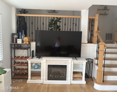 114 Sampson Avenue - Photo Thumbnail 5