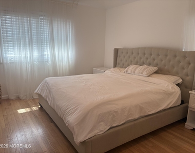 114 Sampson Avenue - Photo Thumbnail 6