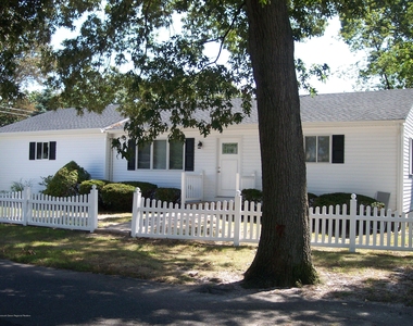 1001 Lynn Avenue - Photo Thumbnail 18