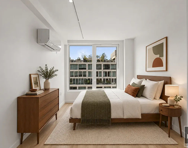 St Marks Place - Photo Thumbnail 10