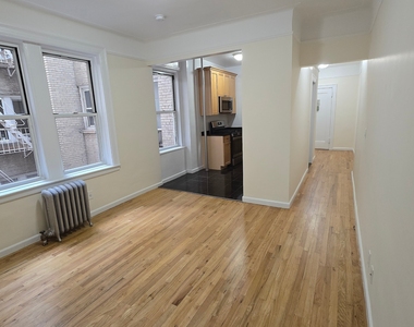 West 13 Street - Photo Thumbnail 1