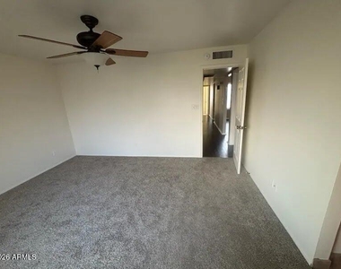 1735 N Platina Circle - Photo Thumbnail 8