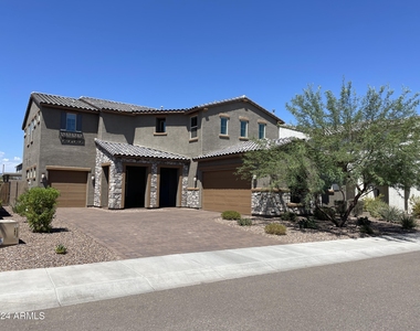 13158 W Brookhart Way - Photo Thumbnail 3