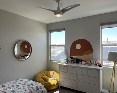 13158 W Brookhart Way - Photo Thumbnail 43