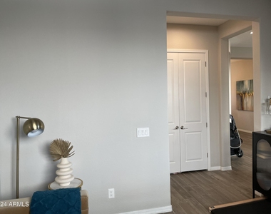 13158 W Brookhart Way - Photo Thumbnail 20