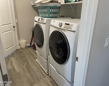 13158 W Brookhart Way - Photo Thumbnail 46