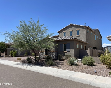 13158 W Brookhart Way - Photo Thumbnail 2